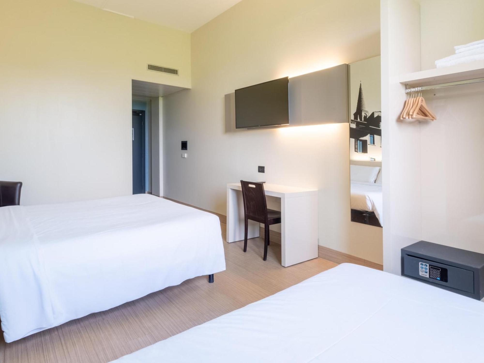 B&B Hotel Mantova San Giorgio di Mantova Esterno foto